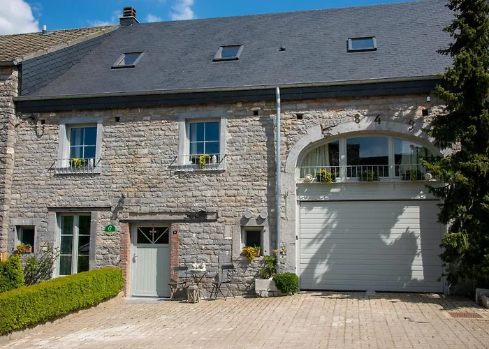 Les Auges